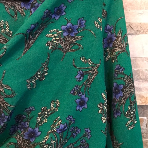 Blouse - Picture 3 of 3